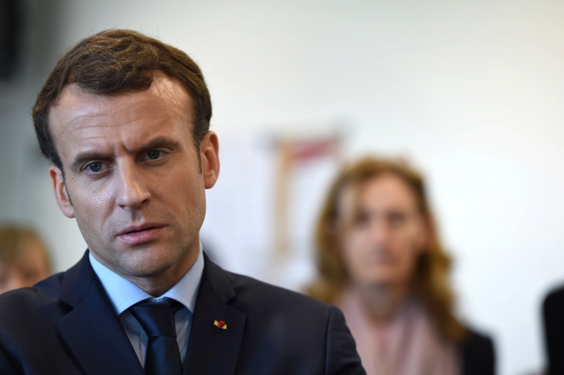 Anunciado por Macron em janeiro, plano foi recebido com desconfiança