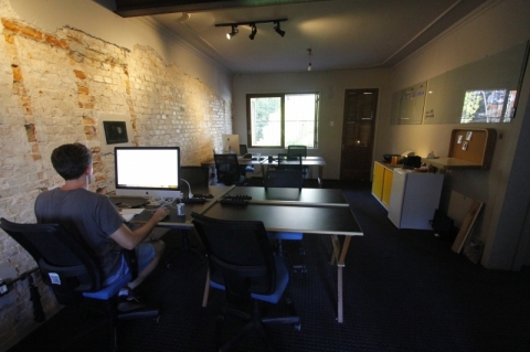 Espa�o Origami, na Capital, funciona como coworking, caf�, espa�o para eventos e roupoteca