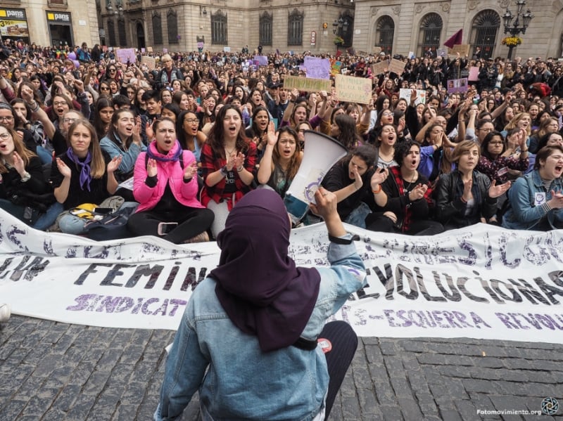 Na Espanha, 4,7 milhões de mulheres participaram de uma greve em apoio ao tema