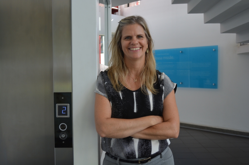 Virginia Decker trabalha na planta de Gua&iacute;ba da ThyssenKrupp, onde desempenha o papel de diretora de compras Foto: THYSSEN/DIVULGA&Ccedil;&Atilde;O/JC