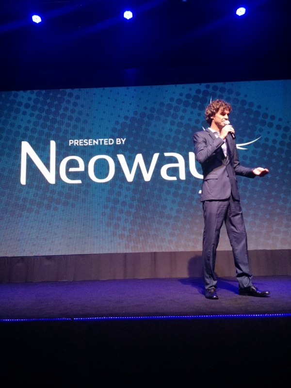 Guga durante evento da Neoway Foto: Mauro Belo Schneider/Especial/JC