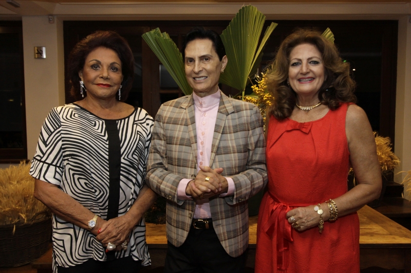 Odalgir Lazzari brindou troca de idade com Shirley Kroeff e Cristina Piccoli