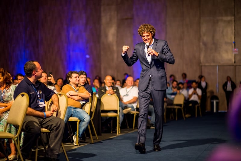 O ex-tenista � o embaixador da Neoway