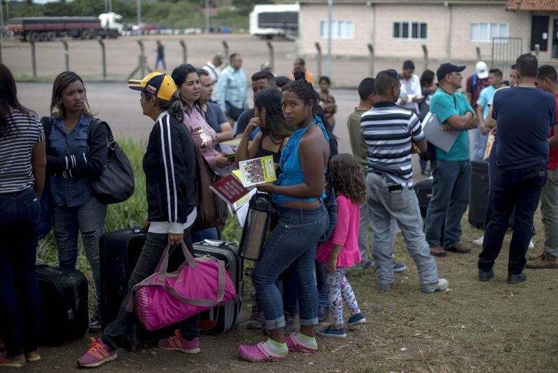 Brasil tem recebido milhares de imigrantes da Venezuela que fogem da situação no país