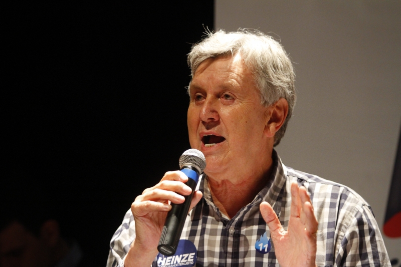 O político fez os comentários após acompanhar os resultados parciais