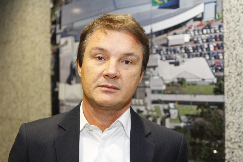 Deitos alerta que desonerações concedidas recaem para os clientes do mercado cativo