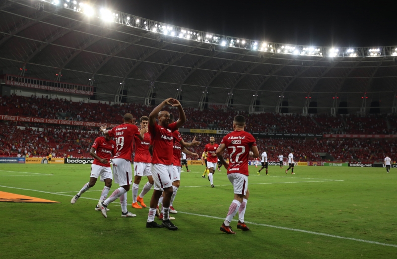 Patrick abriu o placar no triunfo colorado por 2 a 1 no Beira-Rio