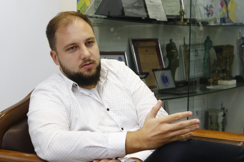 William lan&ccedil;ar&aacute; livro com as dicas que d&aacute; em seus workshops pelo Brasil Foto: FREDY VIEIRA/JC