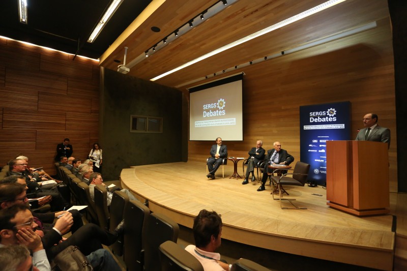 Governador gaúcho falou durante abertura de evento da Sociedade de Engenharia do RS