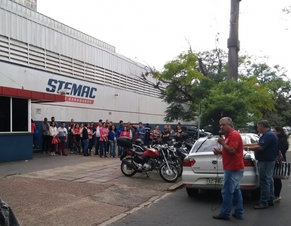 Com 70 anos de atividade, companhia busca soluções para sair da crise