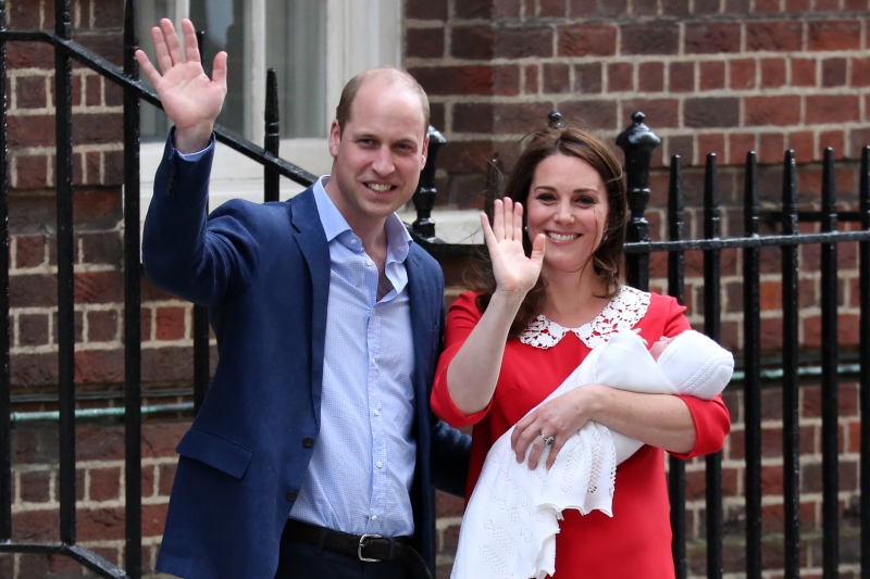 Nascimento do terceiro filho da duquesa de Cambridge reabriu debate