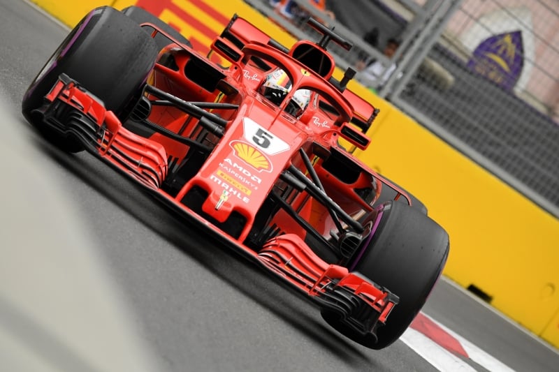 Bólido da Ferrari guiada por Vettel foi notificada pela FIA