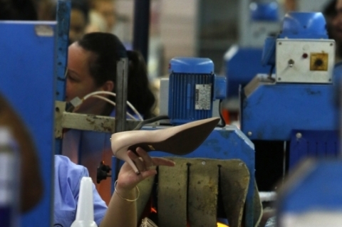 Com isolamento social, a arrecadação de ICMS na venda de vestuário e calçados encolheu 
