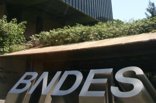 Ainda n&atilde;o h&aacute; data para banco realizar as devolu&ccedil;&otilde;es de recursos