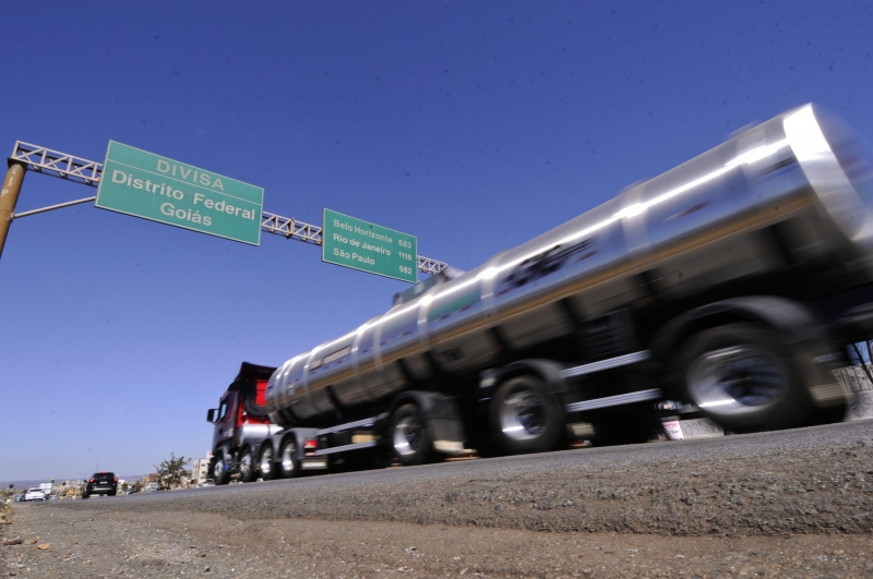 Revisão dos valores foi um ponto do acordo firmado entre o governo e os caminhoneiros nesta semana