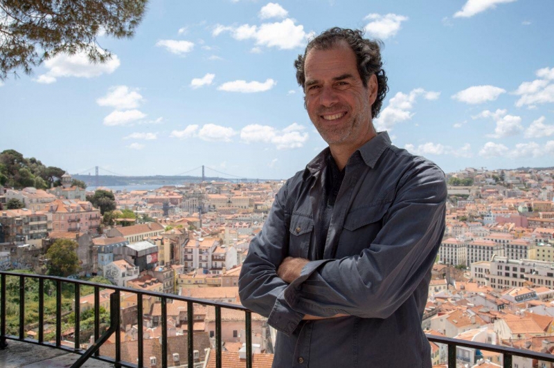 Henrique mora em Lisboa, mas a matriz da empresa fica em Porto Alegre Foto: ARQUIVO PESSOAL/digulgação/JC