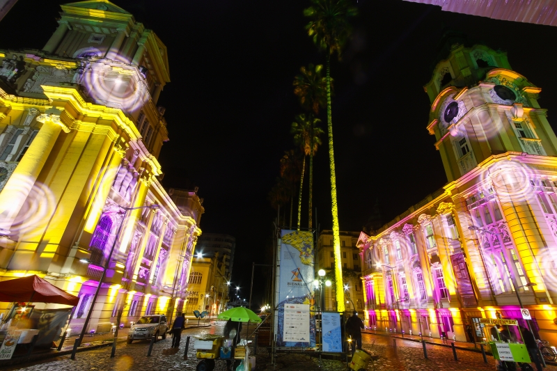 O evento abrirá 25 instituições da Capital com visitação gratuita, das 18h até a meia-noite, a mais de 35 exposições