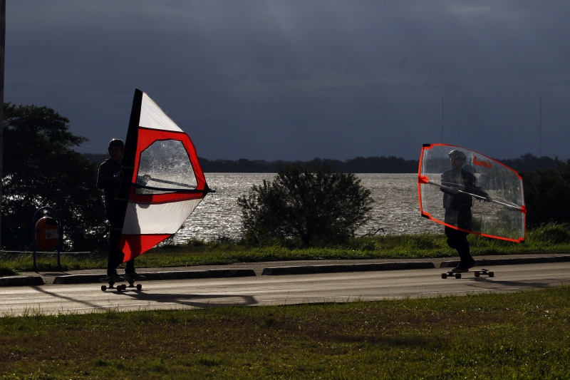 Fotos frio, para ilustrar mat&eacute;ria de clima e expectativa do com&eacute;rcio com vendas maiores ap&oacute;s a chegada do frio.  Foto: FREDY VIEIRA/JC
