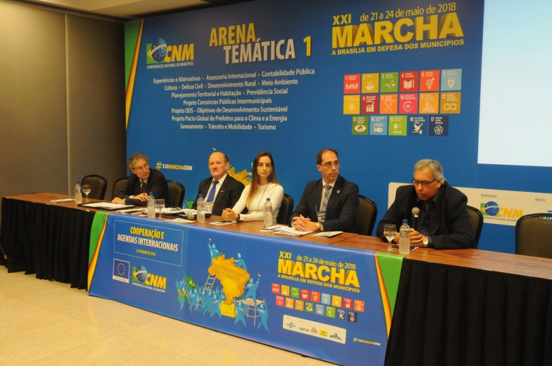 Discussões temáticas antecedem abertura oficial da agenda municipalista em Brasília
