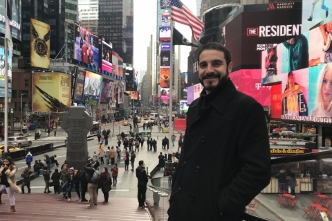 Pelo mundo, empreendedores do Brasil que abrem neg�cios no Exterior - Raphael Jacovani, dono da ag�ncia de tradu��o e int�rprete Across Interpreting, foto em Nova Iorque durante trabalho que fez de int�rprete a comitiva ga�cha na NRF 2018 e em visitas a lojas na cidade