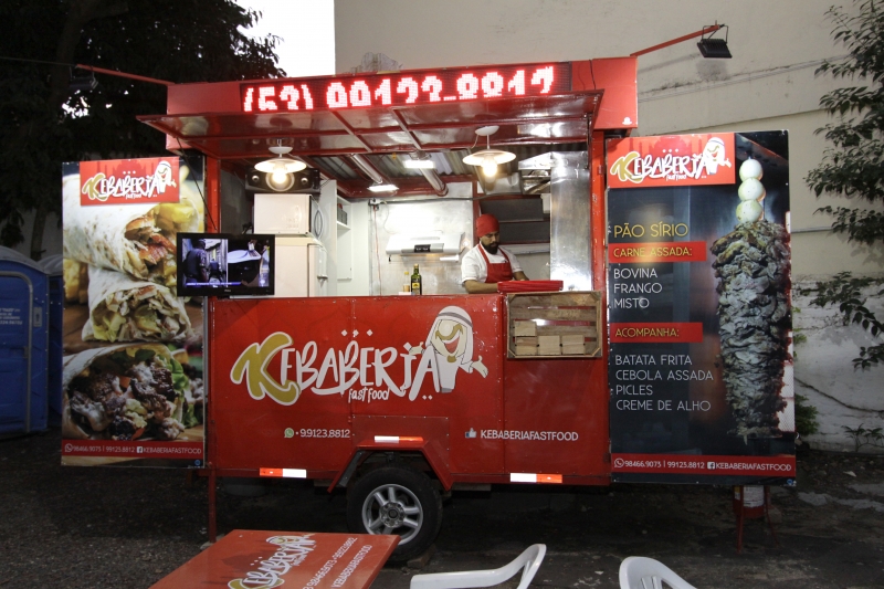 Entrevista com José Carlos dos Santos Fonseca, proprietário da Kebaberia Fast Food Foto: MARIANA CARLESSO/JC