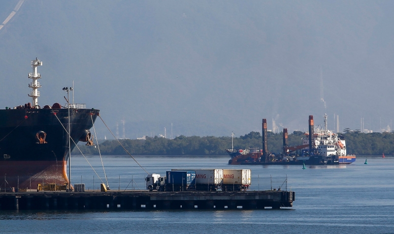 Santos movimentou 25,1 milhões de toneladas de cargas brutas no período