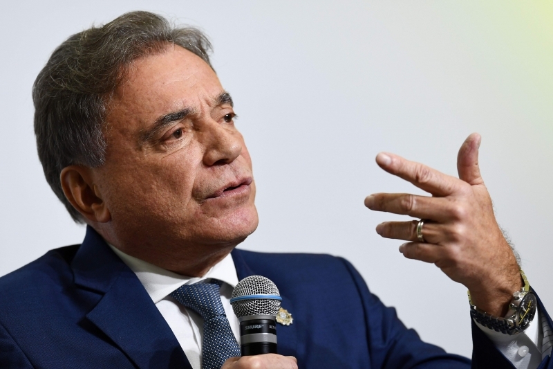 Candidatura do parlamentar pelo Paraná foi oficializada neste sábado, em Curitiba