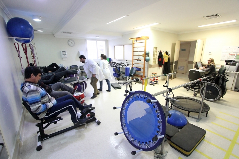Hospital realiza procedimentos nas áreas de traumatologia e ortopedia, exclusivamente pelo SUS