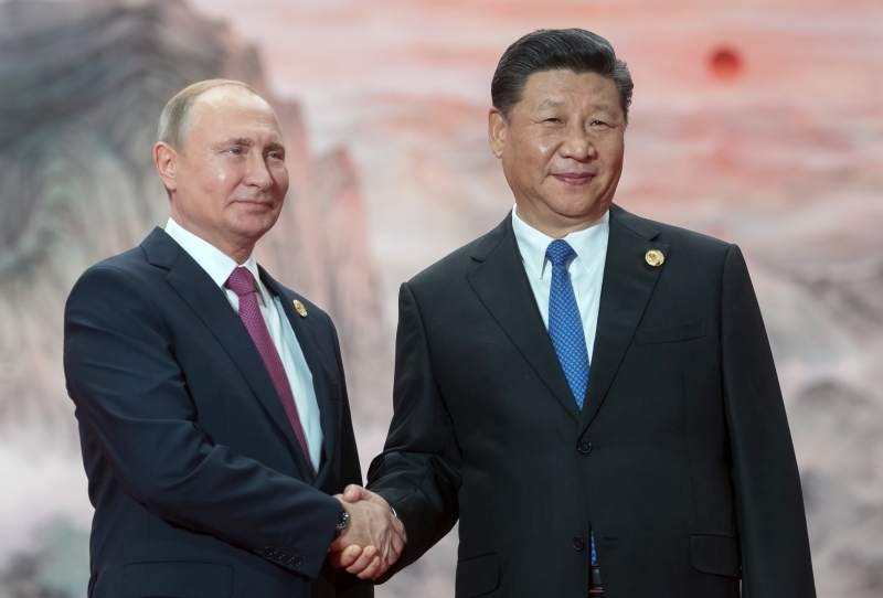 Xi Jinping e Putin fizeram críticas em encontro de países asiaticos