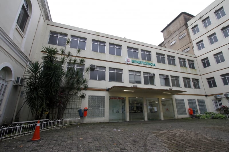 Após reformas, hospital em Porto Alegre tem pronto-atendimento aberto a pacientes