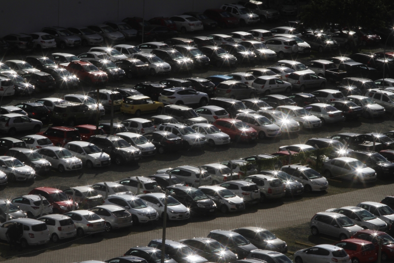Ao todo, foram emplacados 254,7 mil veículos no Brasil em outubro
