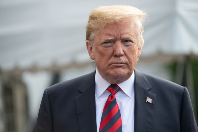 Disputa de presidente norte-americano com presidente da Câmara motivou adiamento