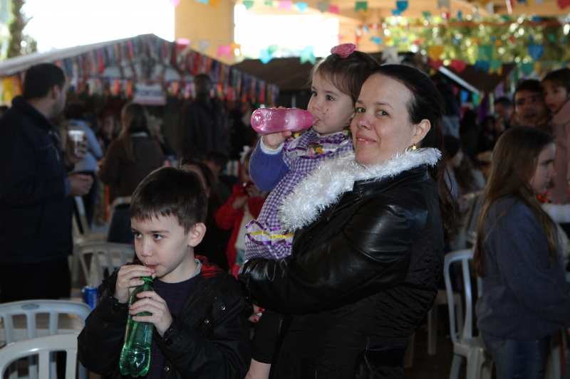 Arthur, Luiza e Silvana Vargas na Sogipa
