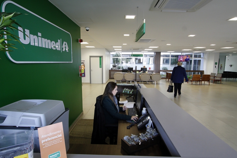 Vagas são para diversas funções e contrato temporário, que pode ser efetivado, diz a cooperativa