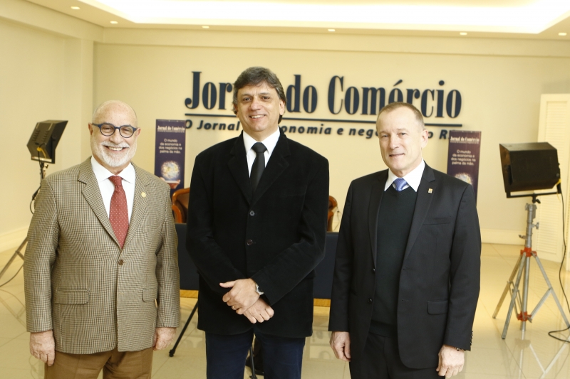 Paulo Afonso Pereira, Antônio Cesa Longo e Alcides Debus, no Conexões de Negócios do JC 