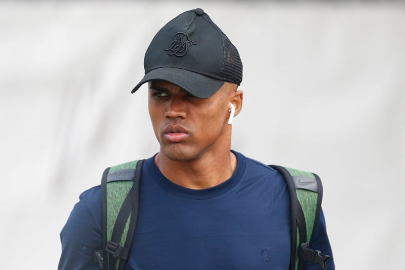 Meia formado no clube seria uma das maiores contratações do futebol nacional
