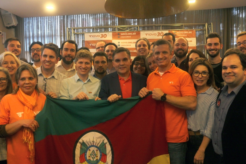 Candidatura de Bandeira foi lançada no Chalé da Praça XV, ao lado de nomes a deputado 