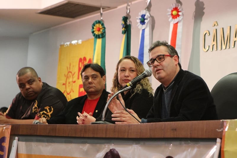 Convenção do partido oficializou também lista de 76 candidatos a deputados federais e estaduais