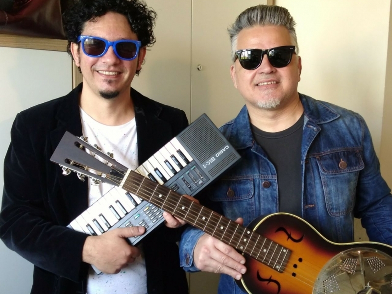 Pianista Yanto Laitano e guitarrista Solon Fishbone interpretam canções de Charly García e Fito Páez
