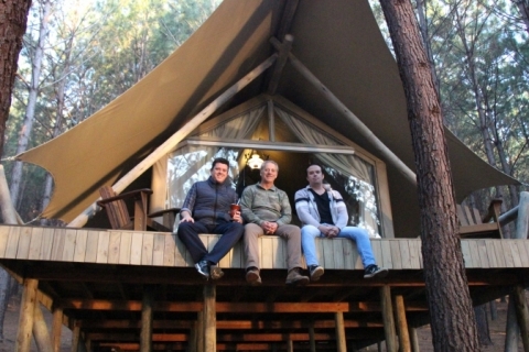 Cabanas s�o equipadas com lareiras e outas op��es de requinte