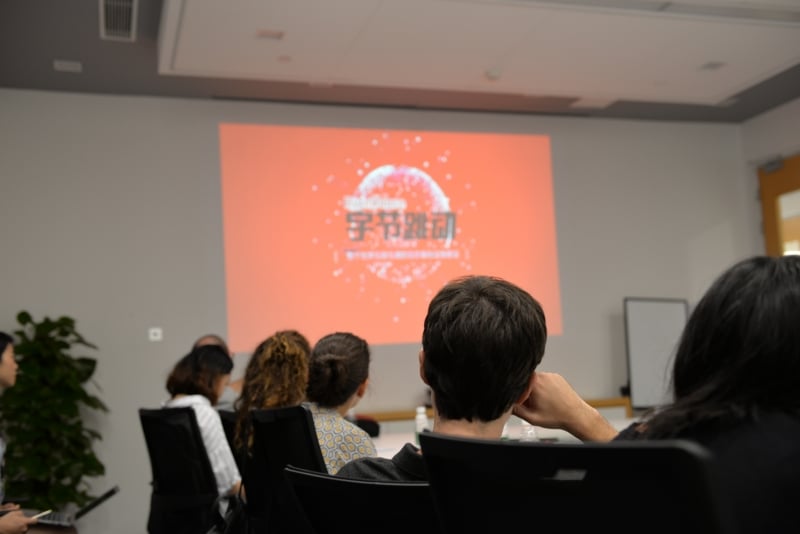 Bytedance conta com 20 mil profissionais s para fazer checagem