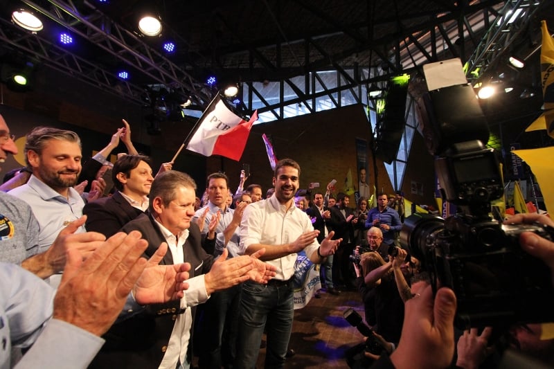 Convenção realizada na Casa do Gaúcho ratificou candidatura de Eduardo Leite ao Piratini