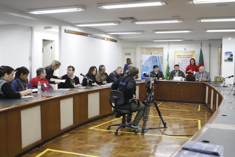 Audiência na Assembleia gaúcha discutiu situações de violência em postos