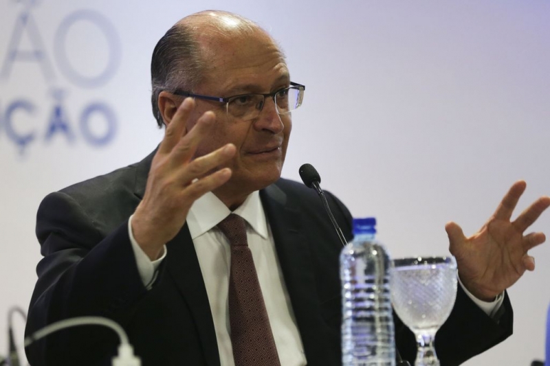 Para Alckmin, proposta combate a burocracia e defende o meio ambiente