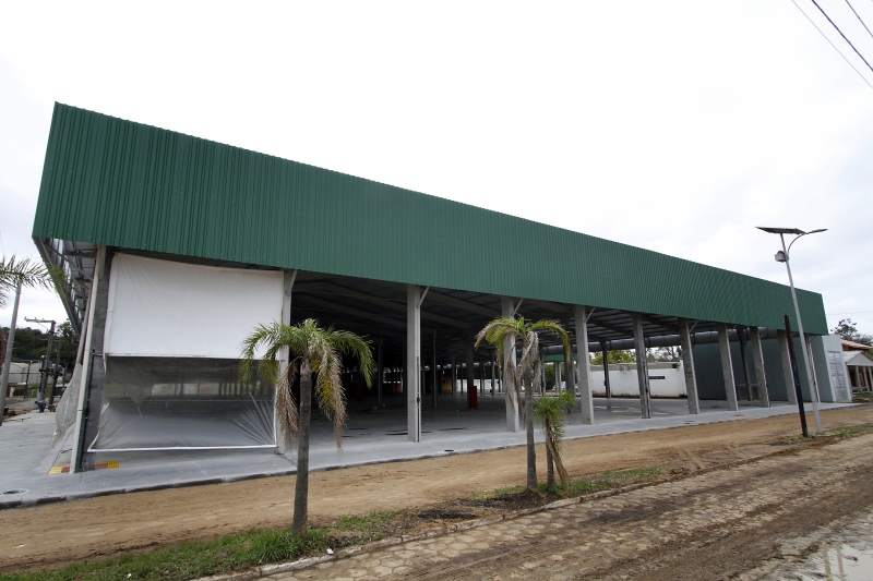 Com investimento, �rea dos pequenos produtores no parque Assis Brasil teve sua capacidade ampliada para 7,6 mil m2   