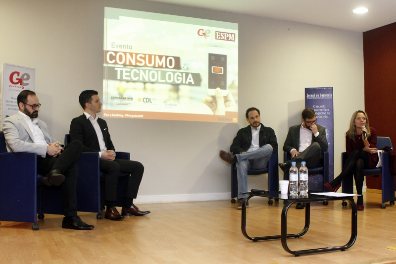 Divulga&ccedil;&atilde;o da pesquisa Consumo e Tecnologia, do JC em parceria com a ESPM. Foto: MARCELO G. RIBEIRO/JC