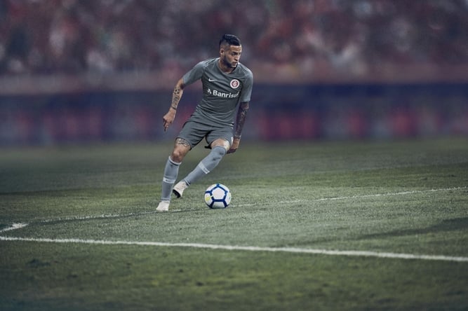 O lançamento será no confronto com o Palmeiras