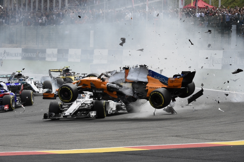 Bólido de Alonso voa no GP da Bélgica