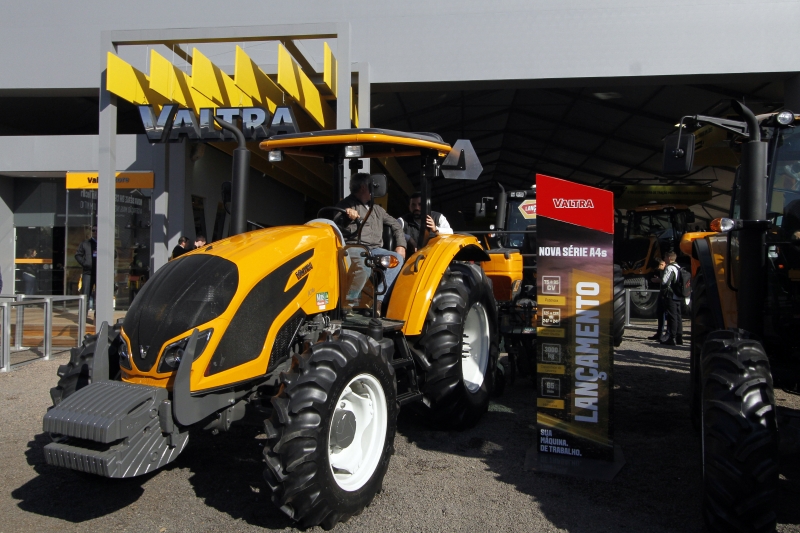 Companhia investe em diferentes tipos de transmiss�o nos ve�culos