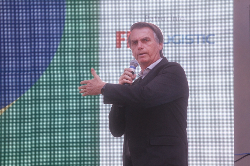 Nesta semana, a chamada bancada ruralista também oficializou apoio a Bolsonaro